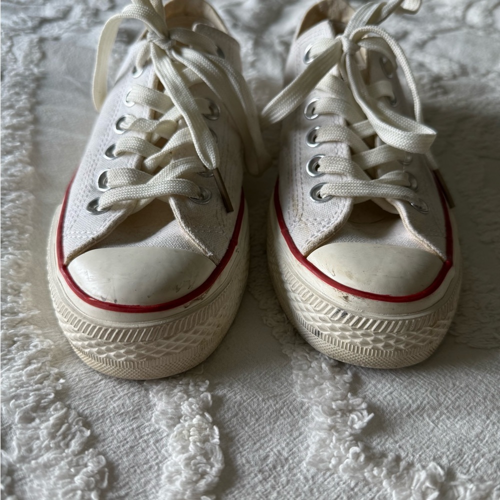 Converse White Sneakers with Red Accents - Picture 7 of 12